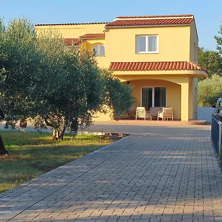 Villa Mate Garden